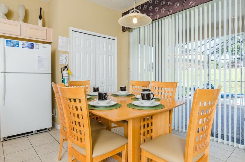 Ov1138 - Emerald Island - 7 Bed 4.5 Baths Villa