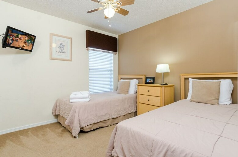 Ov1138 - Emerald Island - 7 Bed 4.5 Baths Villa