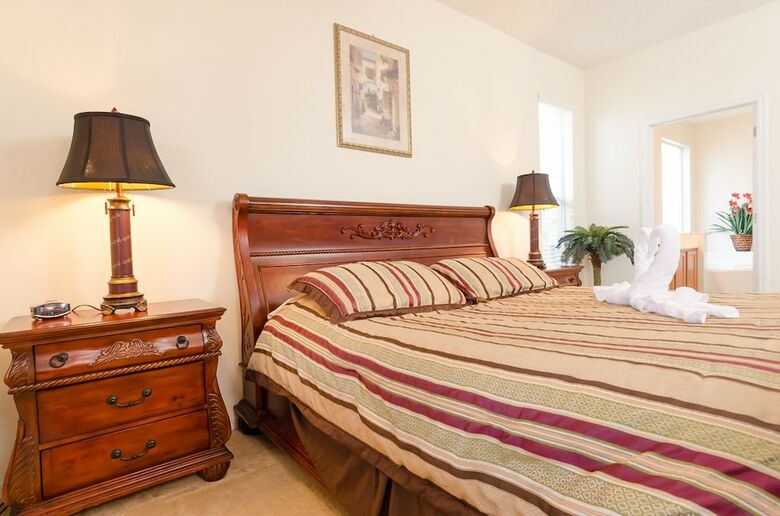 Ovm654 - Emerald Island - 7 Bed 4 Baths Villa