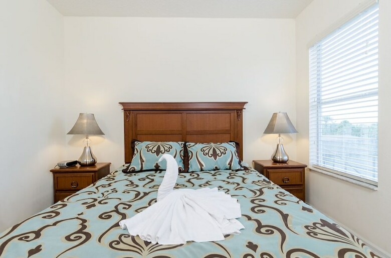Ovm654 - Emerald Island - 7 Bed 4 Baths Villa