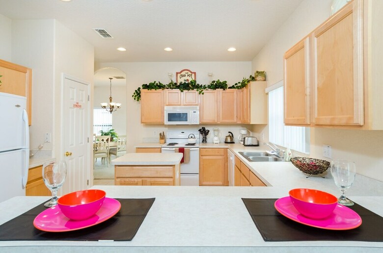 Ov3750 - High Grove - 5 Bed 3.5 Baths Villa