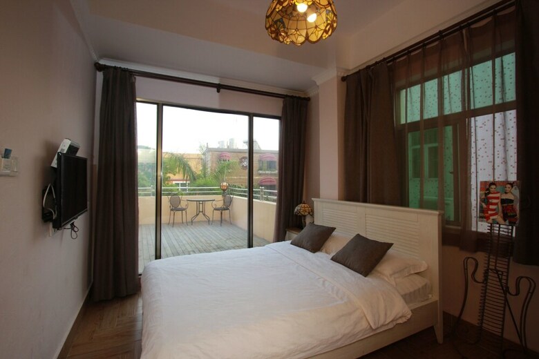 Posada Secret Garden Inn
