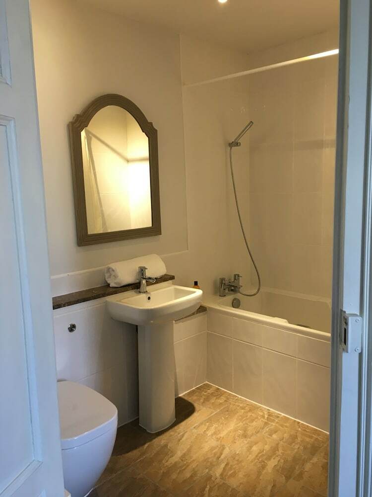 Bed & Breakfast H�tel de Cours de Thomazeau
