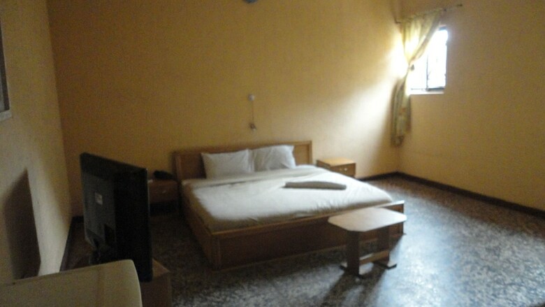 Hotel Wuraola Guest Inn