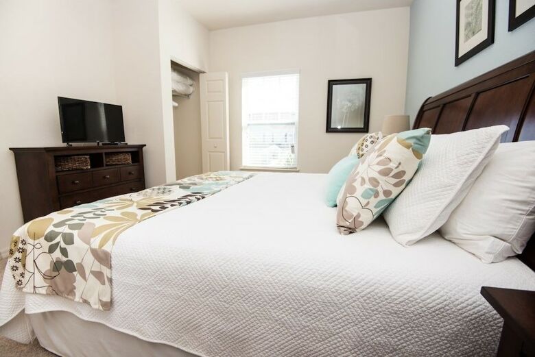 Fd222005 - Lucaya Village - 3 Bed 2 Baths Townhouse