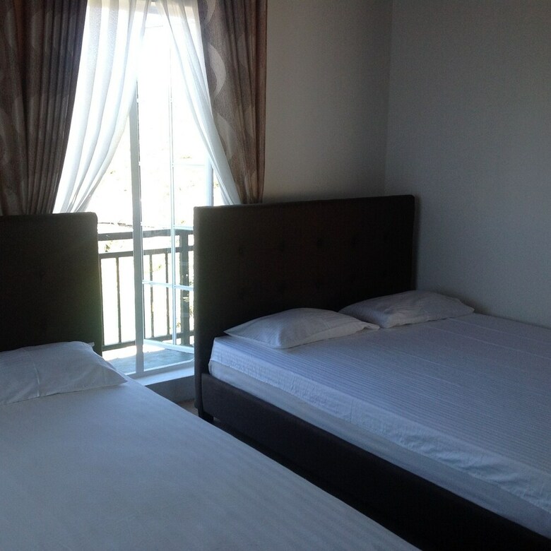 Hotel The Fern Inn