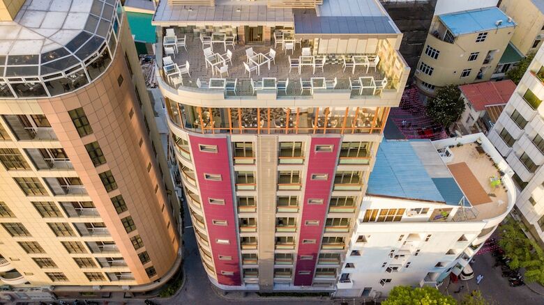 Hotel Samann Grand