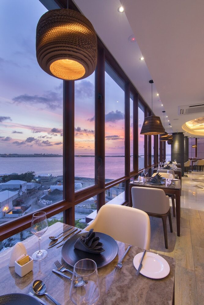 Hotel Samann Grand