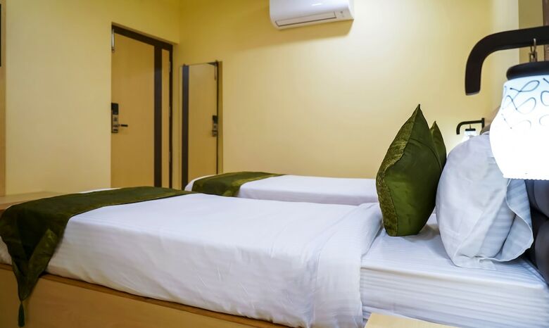 Treebo Trend Hotel Oasis