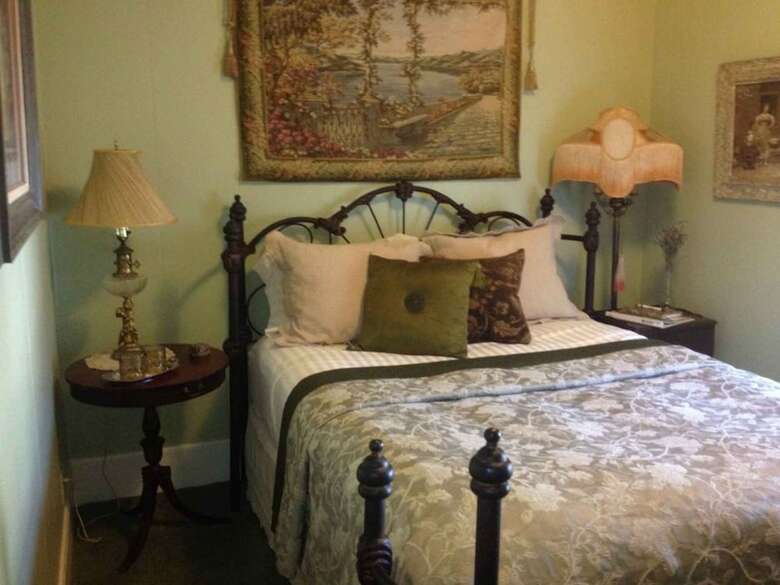 Hotel Weaverville Whitmore Inn