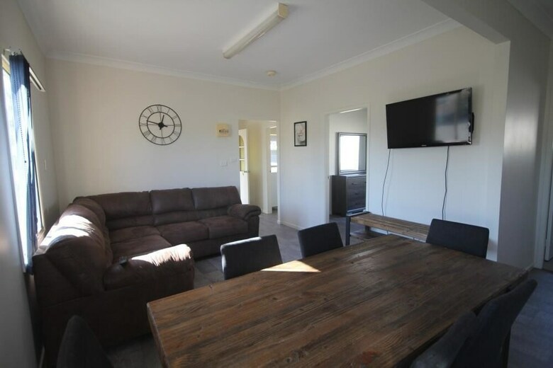 Cabana Amaroo Resort