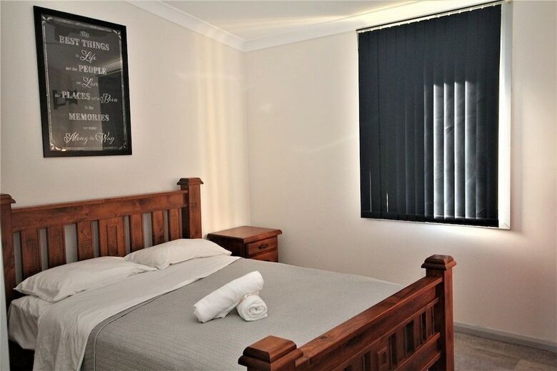 Cabana Amaroo Resort