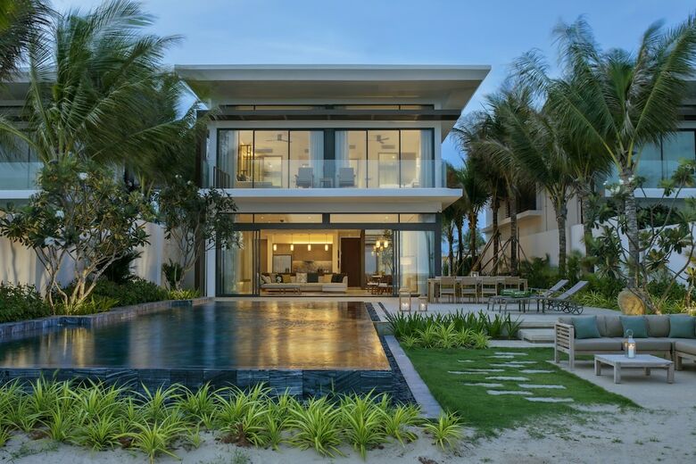 Hotel Melia Ho Tram Beach Resort