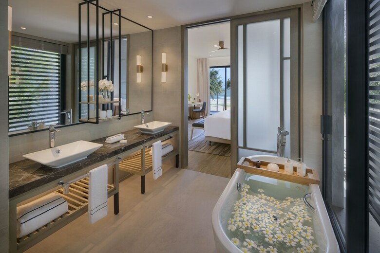 Hotel Melia Ho Tram Beach Resort