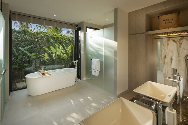 Hotel Melia Ho Tram Beach Resort