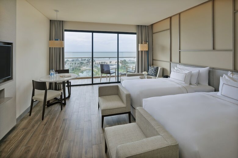 Hotel Melia Ho Tram Beach Resort