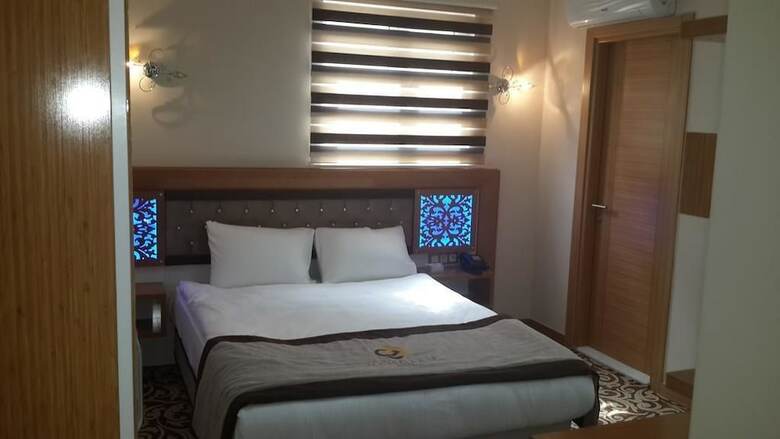 Hotel Demosan City Otel