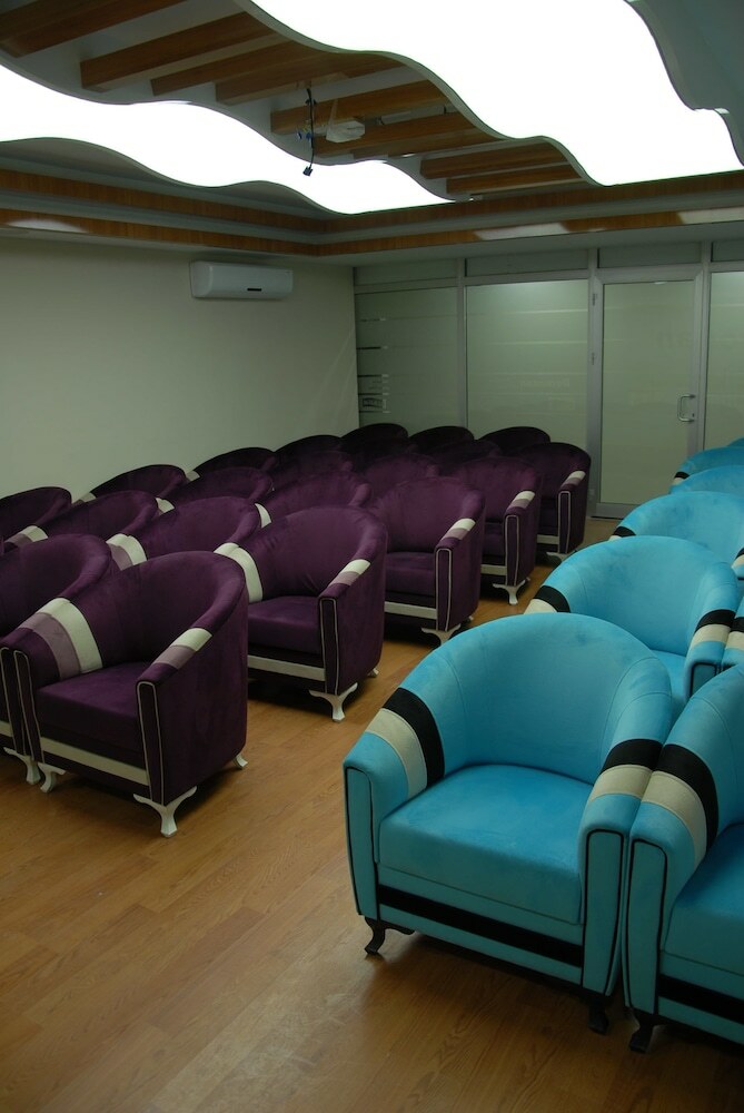 Hotel Demosan City Otel