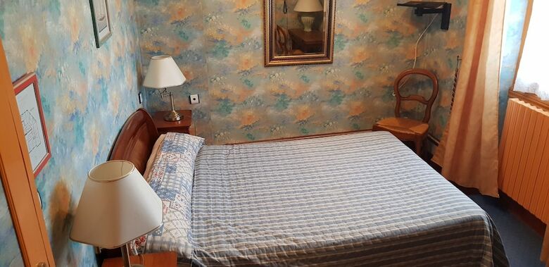 Hotel H�tel Louise de La Valli�re