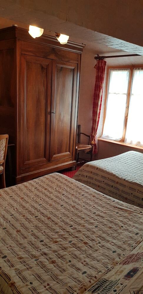 Hotel H�tel Louise de La Valli�re