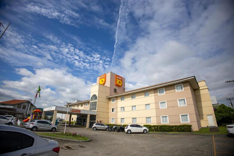 Hotel 10 Itajai