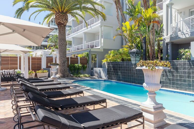 Aparthotel Romney Park Luxury Apartments