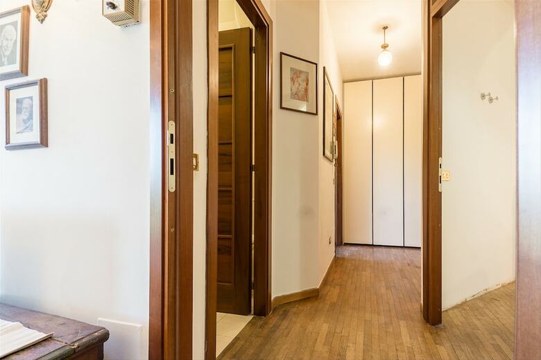 Porta Portese Apartment