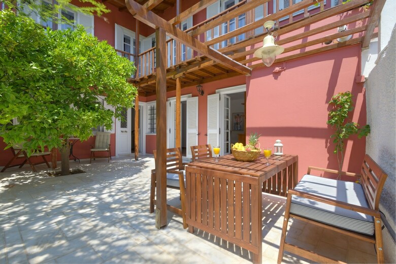 Apartamentos Traditional Res Next To Acropolis