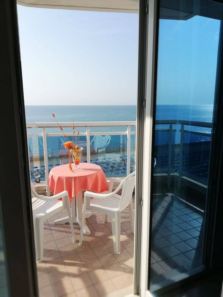 Hotel Caravelle & Minicaravelle