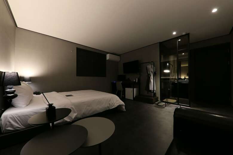 N7 Hotel