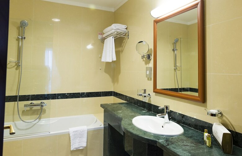 Hotel Caspian Riviera Grand Palace