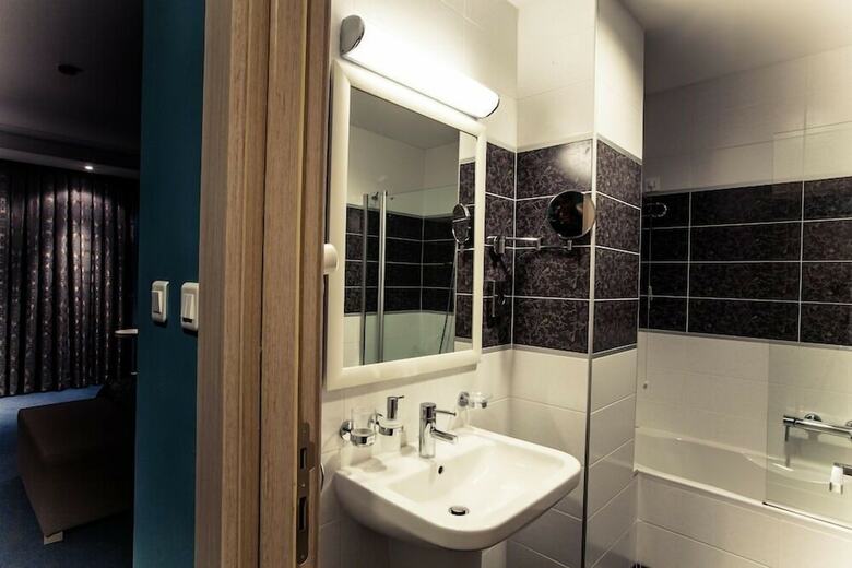 Hotel Caspian Riviera Grand Palace