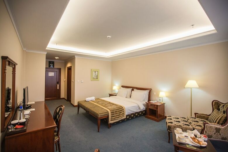 Hotel Caspian Riviera Grand Palace