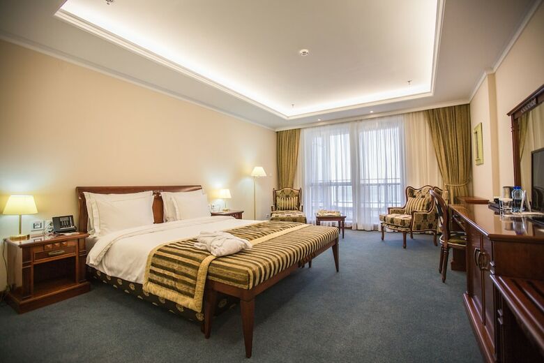 Hotel Caspian Riviera Grand Palace