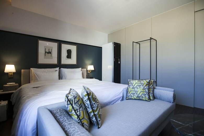 Busanjin Brown-dot Hotel