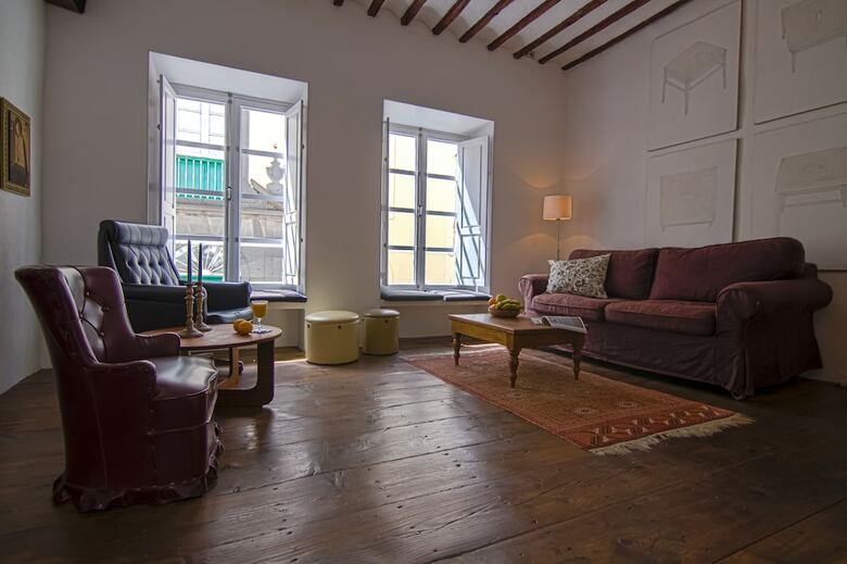 Apartamentos Santo Domingo House