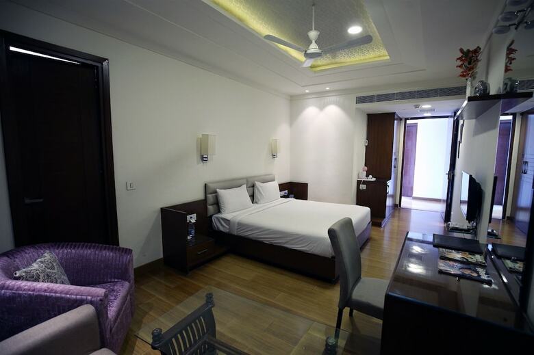 Hotel Royal Inn