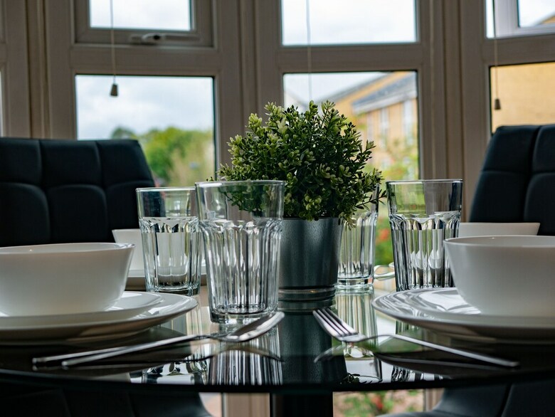 Royale Blenheim Apartment