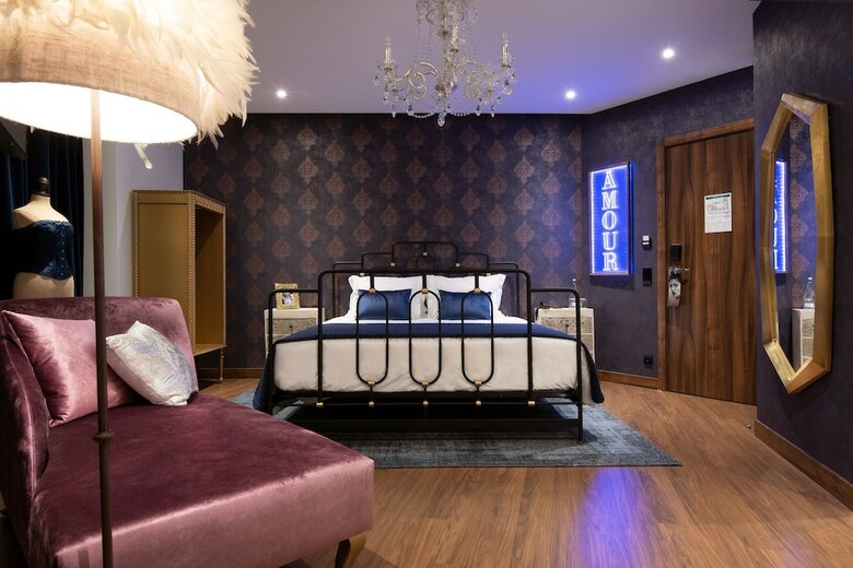 Maxime Hotel