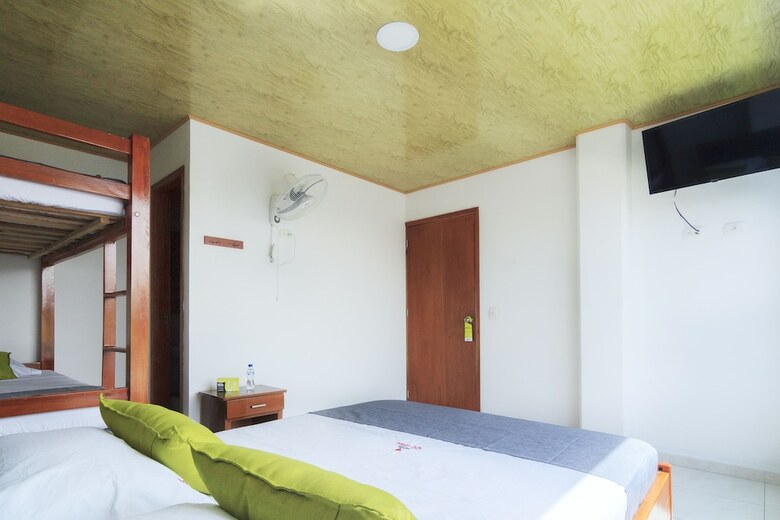 Hotel Ayenda 1508 Rubi