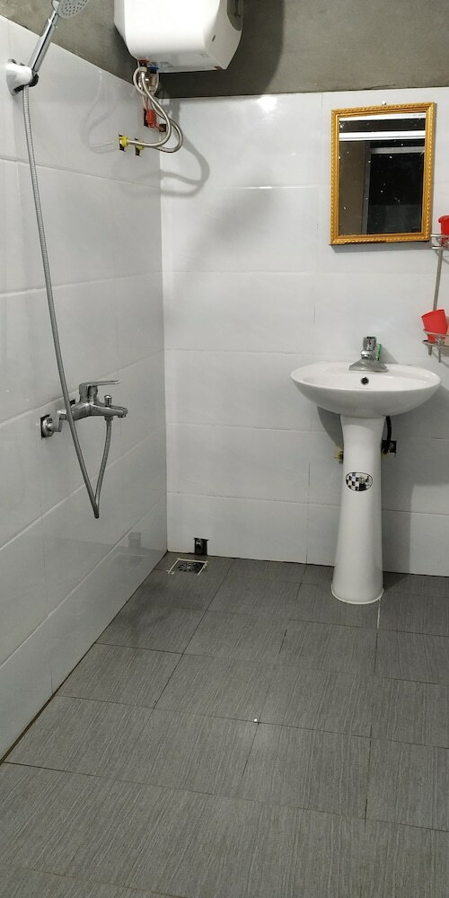 Hostal Cnd Hostel