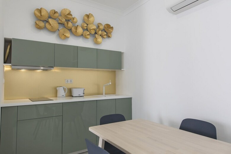 Apartamentos Principe Real Elegant Flat With Terrace