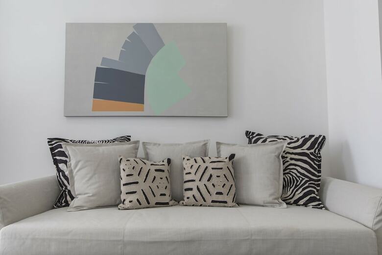 Apartamentos Principe Real Elegant Flat With Terrace