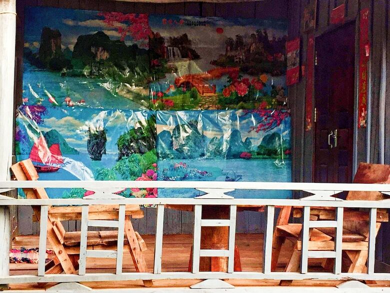 Hostal Family Batcave Homestay - Hostel