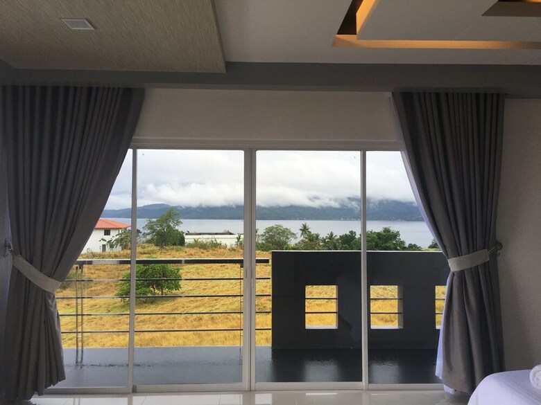 Hotel The Lighthouse Puerto Galera