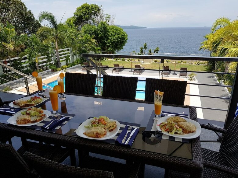 Hotel The Lighthouse Puerto Galera