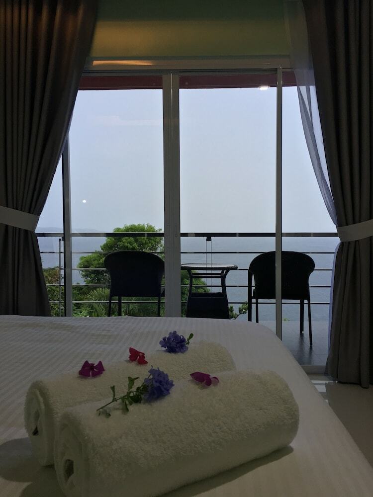 Hotel The Lighthouse Puerto Galera