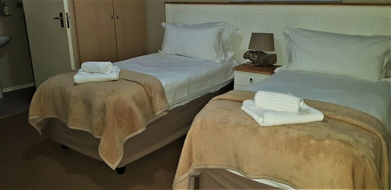 Bed & Breakfast Pili Pili Beach Cabanas