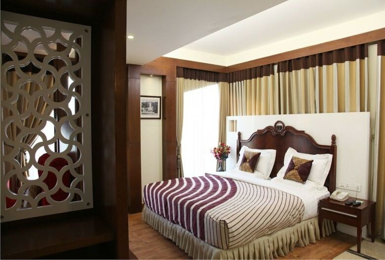 Hotel A&m Ressidency