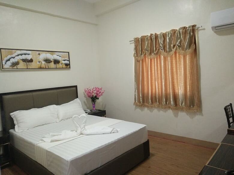 Meaco Royal Hotel-batangas City